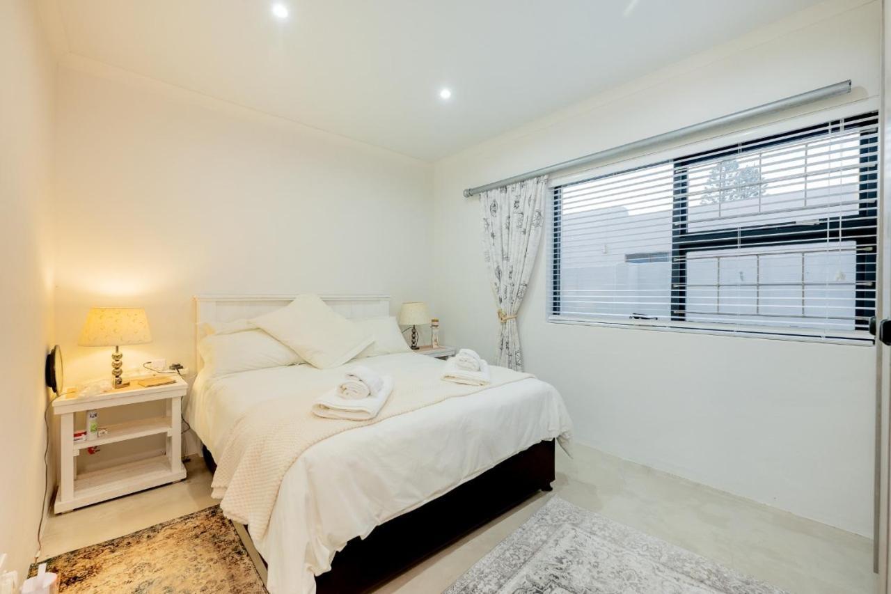 Oceans Cottage Struisbaai Exteriör bild