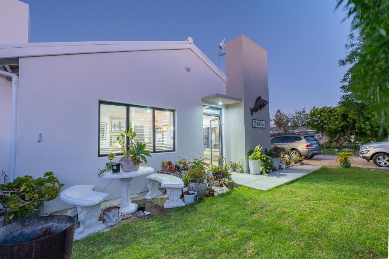 Oceans Cottage Struisbaai Exteriör bild